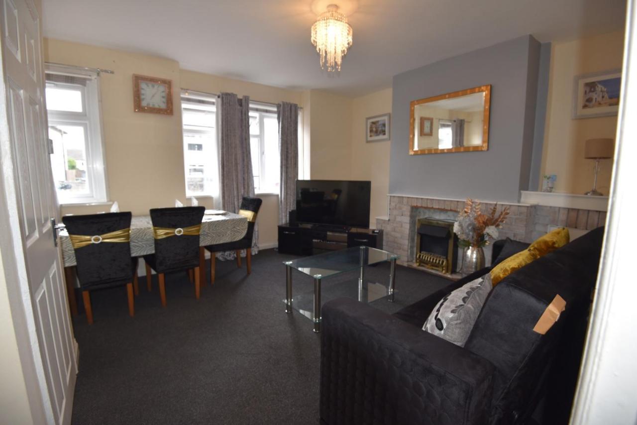 Lovely Holiday Home Near Cardiff City Centre - Madoc Road 3 Bedrooms Sleeps Up To 7 Eksteriør bilde